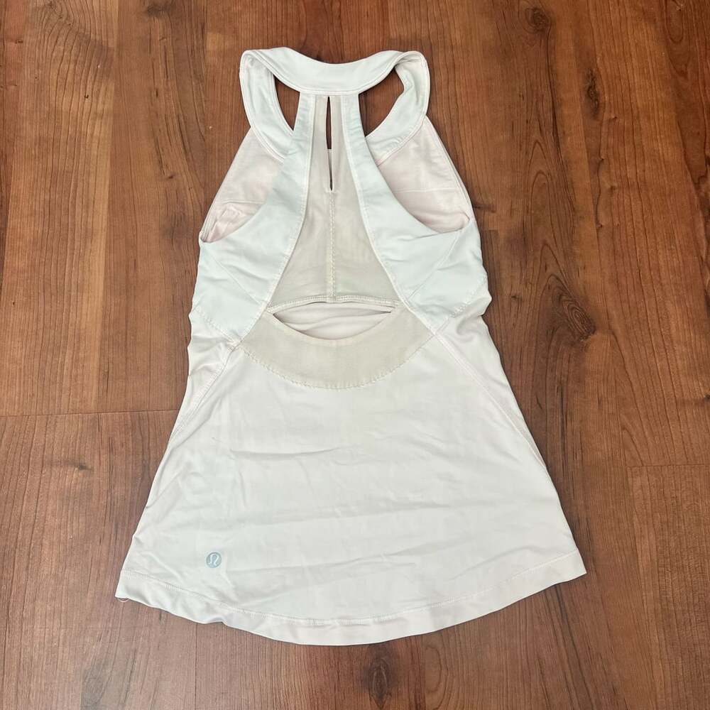 Lululemon Stash 'N Run High Neck Tank Top Size 2 Light Pink Built-In Bra